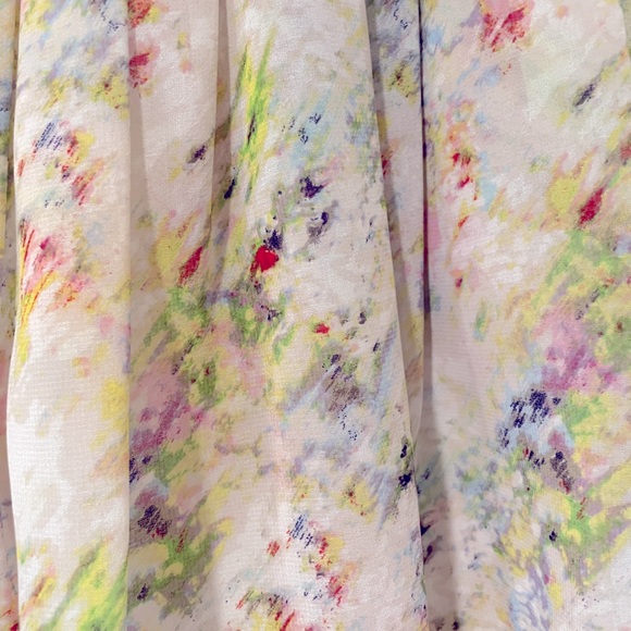 Bebe Spring Floral Pattern Skirt Pastel Print excellent used condition size S - Picture 5 of 13